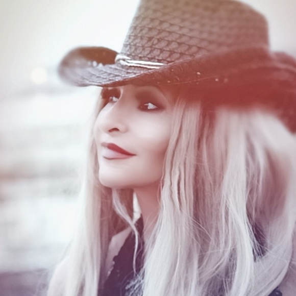 Like this listing to be tagged in new listings ♥️ - Picture 5 of 7